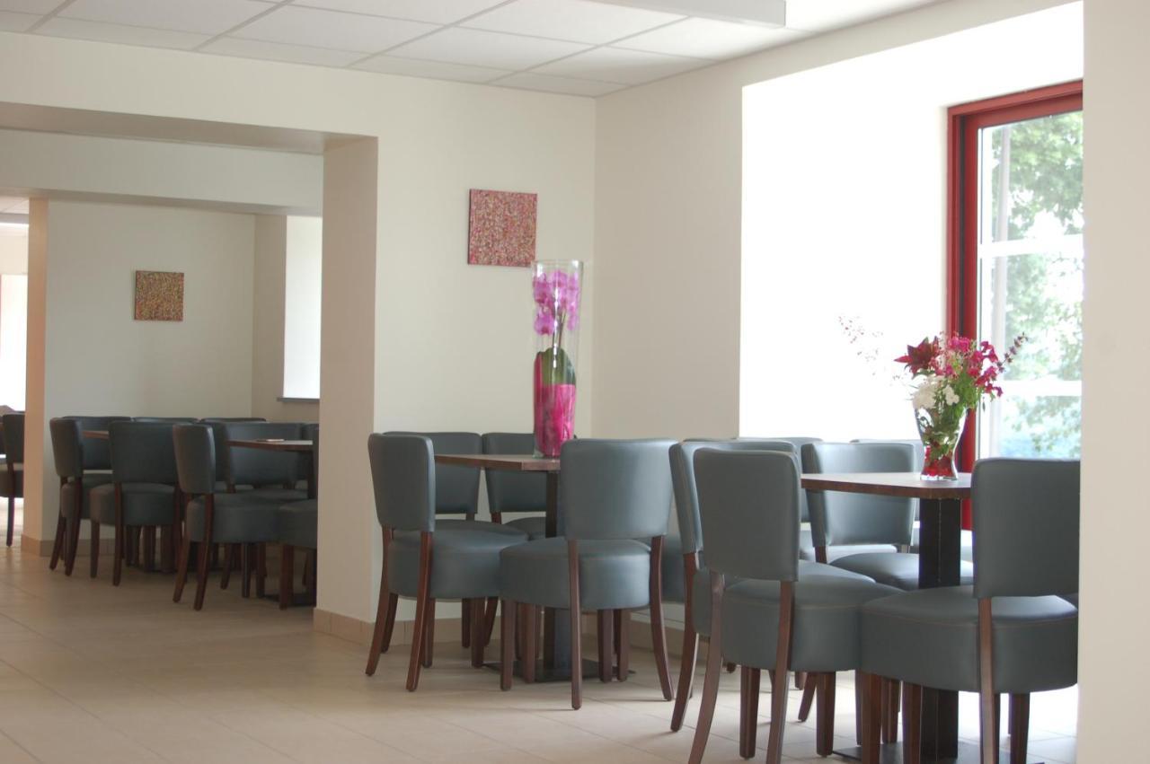 Gite Du Haut Cantal - Appartements Meubles Avec Kitchenette Et Chambres Sans Kitchenette Condat  Bagian luar foto