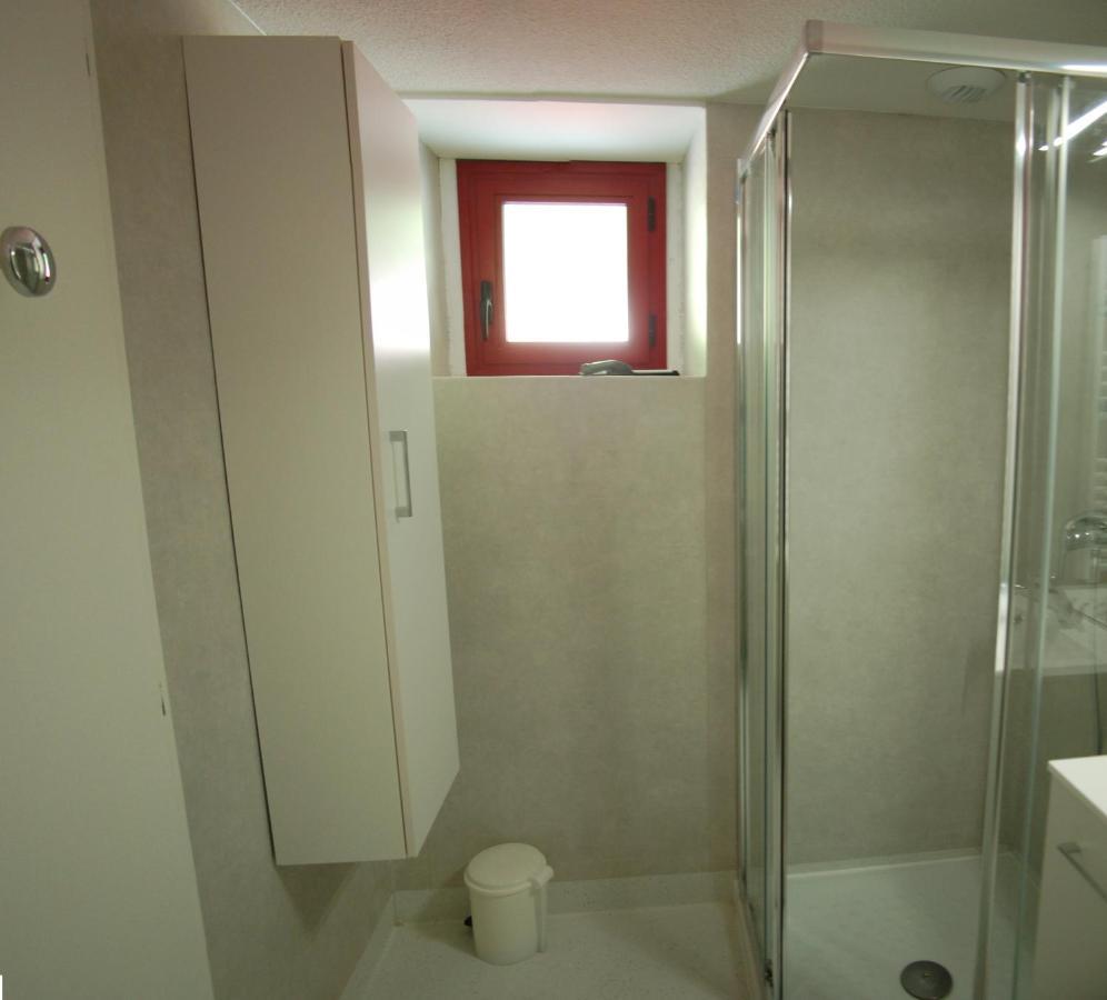 Gite Du Haut Cantal - Appartements Meubles Avec Kitchenette Et Chambres Sans Kitchenette Condat  Bagian luar foto